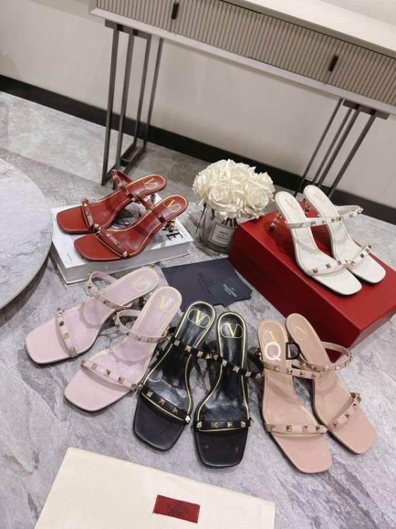 Picture of Valentino Shoes _SKUValentinosz34-426cm4CGDT092220174